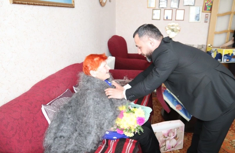 Подарки к празднику