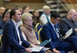 13 декабря на Сахалине открыли первый региональный форум депутатов 