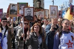 ПРИГЛАШАЕМ 9 МАЯ ВСТАТЬ В СТРОЙ БЕССМЕРТНОГО ПОЛКА!