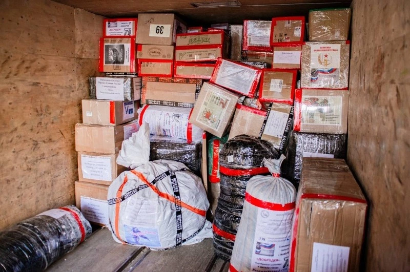 Более 12 тонн личных посылок для участников СВО