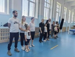«Мама, папа, я - дружная семья»