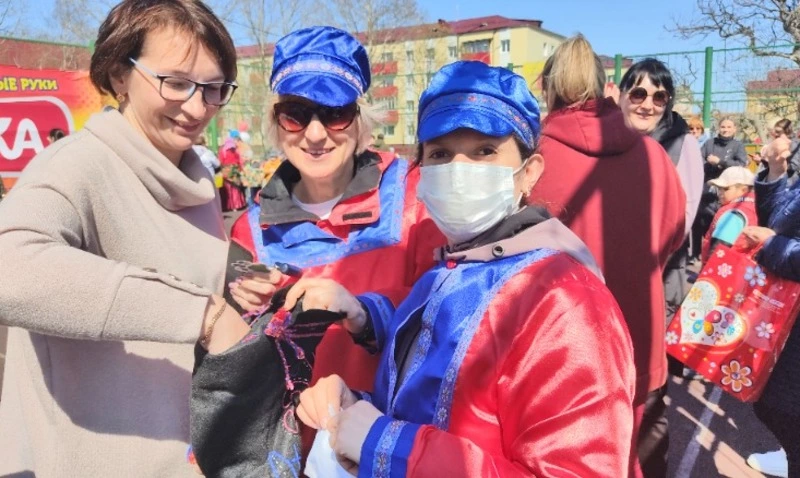 «От доброго сердца в добрые руки»