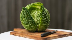Берем кочан капусты и готовим шикарный ужин: постный рецепт запеченной капусты 