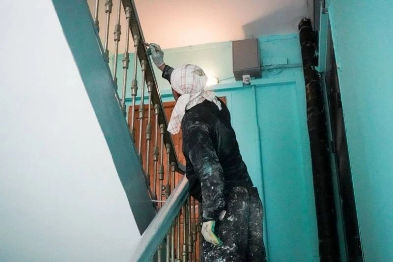 Более 1500 подъездов привели в порядок в сахалинской области с начала 2024 года