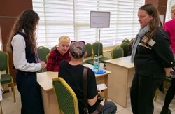 Десятки человек нашли работу на ярмарке