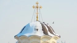 Крещенский сочельник 2024: популярные гадания в ночь с 18 на 19 января