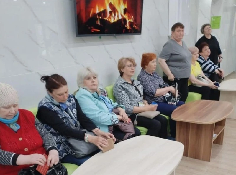 Жители Макаровского района продолжают проходить комплексное обследование 