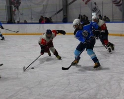 «Ночная хоккейная лига»