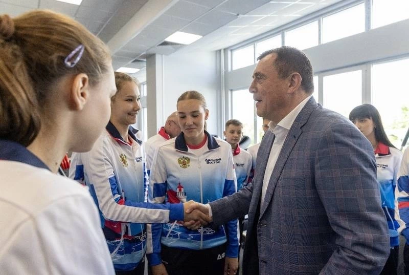 Валерий Лимаренко поддержал сахалинских участников Международных игр «Дети Азии»